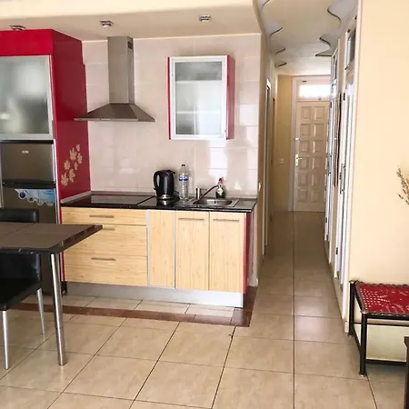 Cozy Close To Fanabe Beach, Tenerife Costa Adeje (Tenerife)