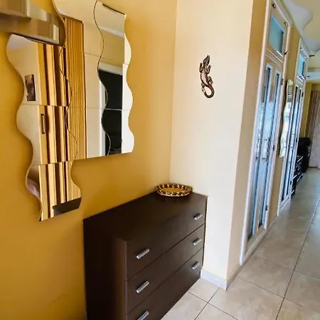 Cozy Close To Fañabe Beach, Tenerife Apartamento Costa Adeje (Tenerife)
